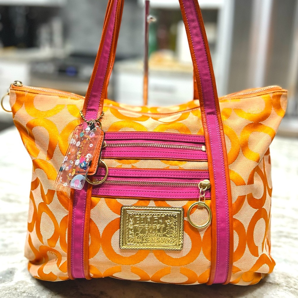 Coach Authentic Poppy Op Art Signature Jacquard Lined Shoulder/Tote Bag - Picture 2 of 12
